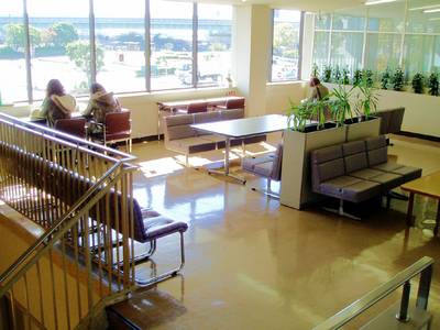 2Fロビー20081120A.jpg
